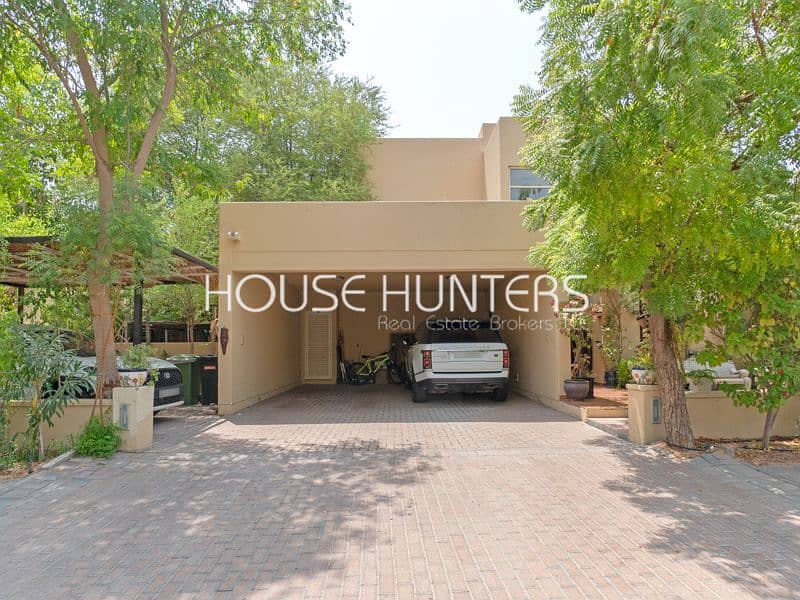 Upgraded I Four Bedrooms I Park backing Upgraded I Four Bedrooms I Park backing