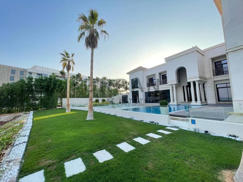 Rare Find | End Unit | Beachfront Paradise Rare Find | End Unit | Beachfront Paradise