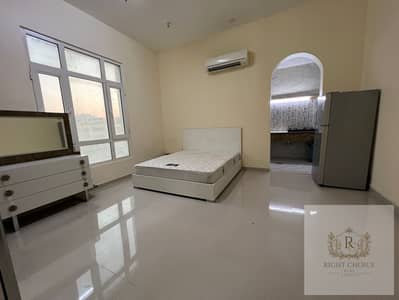 Studio for Rent in Khalifa City, Abu Dhabi - Spacious Brand New Studio|Fully Furnished|2900 Monthly