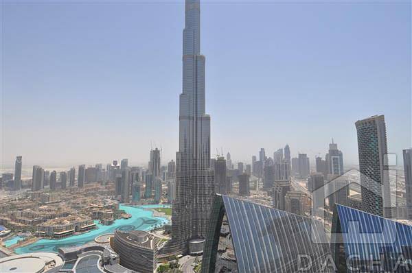 High floor 06 unit with sea and burj view