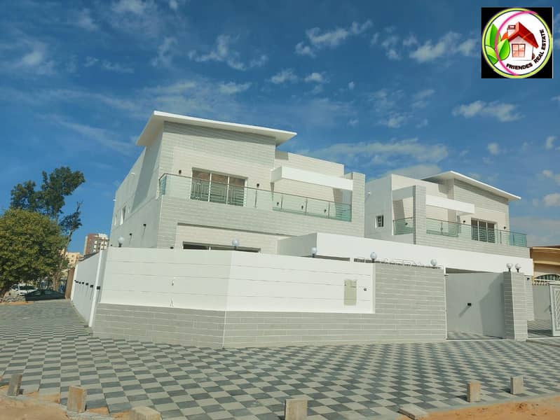 Villa for sale, freehold: for all nationalities, very sophisticated modern design, super deluxe finishing. Directly near the street, the corner of two