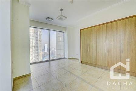 Stunning 3br with Sea view Available now Stunning 3br with Sea view Available now