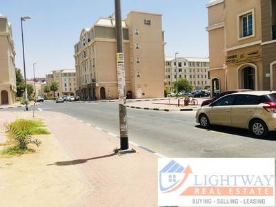 محل تجاري في طراز فرنسا المدينة العالمية 23000 درهم - 3308616 محل تجاري في طراز فرنسا المدينة العالمية 23000 درهم - 3308616