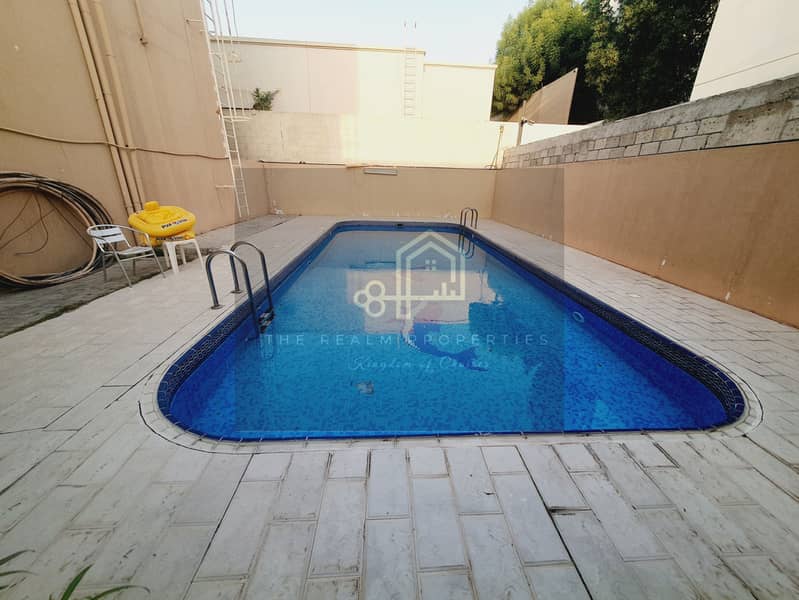**DEAL**LARGE SINGLE STOREY 2BR-SHARED POOL-PVT BACKYARD VILLA FOR RENT **DEAL**LARGE SINGLE STOREY 2BR-SHARED POOL-PVT BACKYARD VILLA FOR RENT