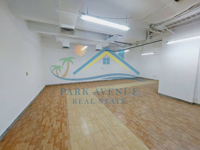 130 Sqr Mtr Shop Available for Rent in (Ground and Basement Floor)Suitable for Building materials Shop 130 Sqr Mtr Shop Available for Rent in (Ground and Basement Floor)Suitable for Building materials Shop