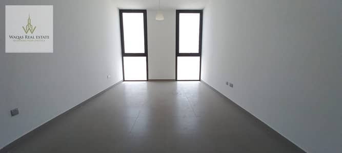 Spacious Living Room with huge layout 1bhk