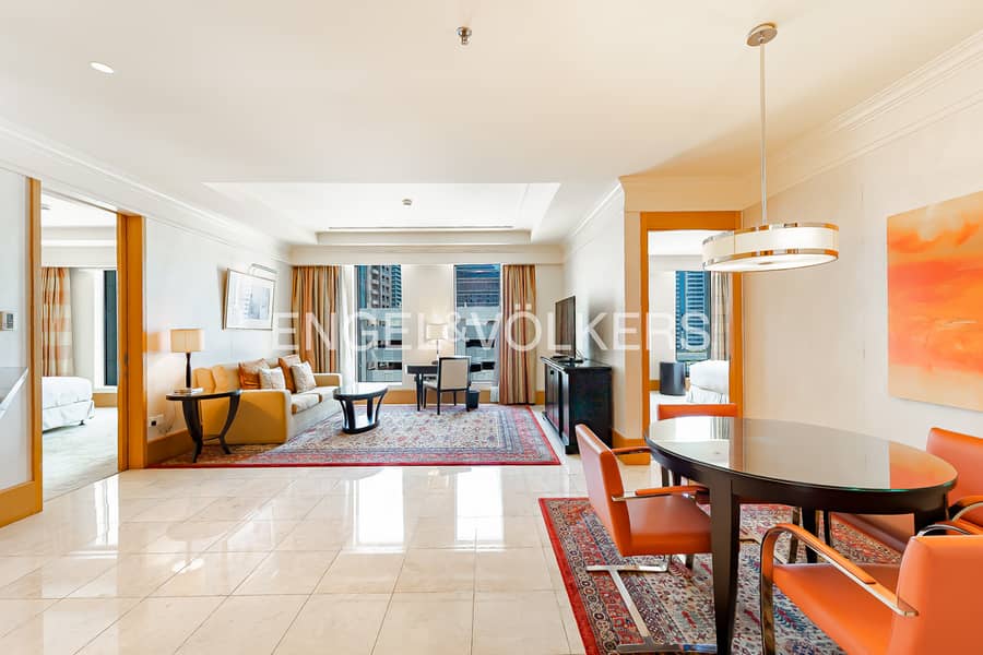 Discrete Living|Prime Location|Rooftop Pool Discrete Living|Prime Location|Rooftop Pool