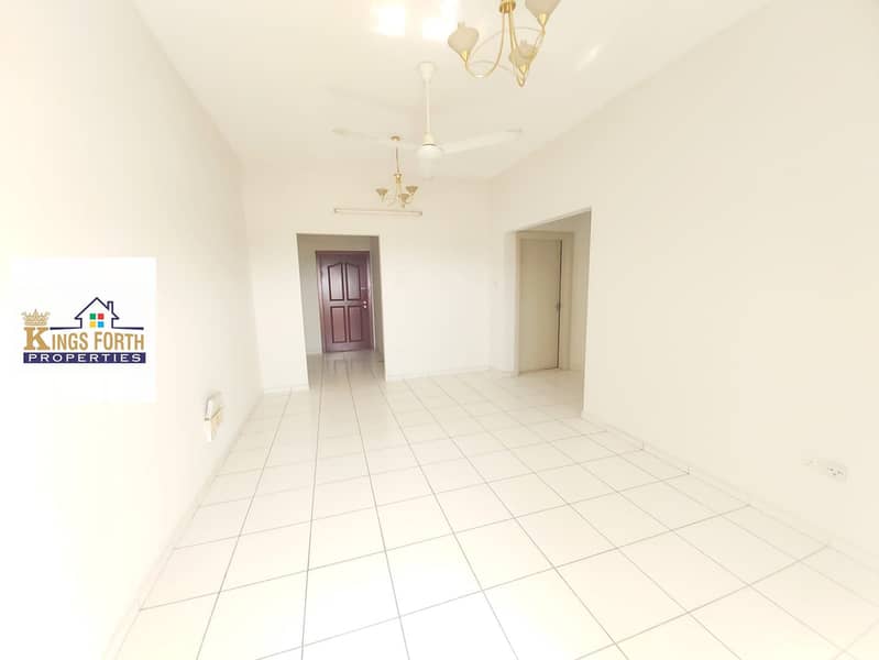 شقة في شارع السطوة،السطوة 1 غرفة 49000 درهم - 6447398