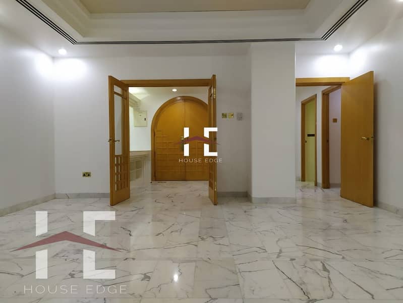 3 Grand 2 BHK in Corniche Area