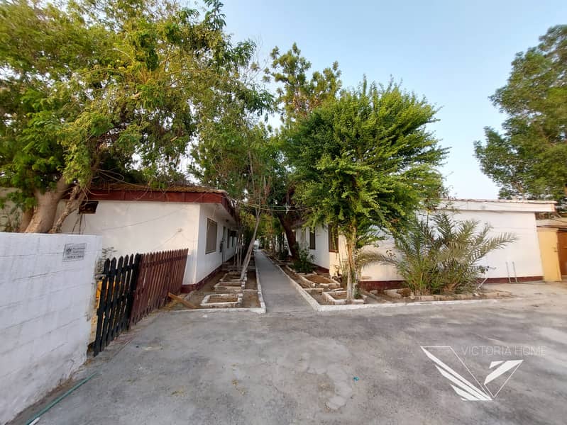 Hot offer! Spscious 3 bedroom villa close to pakistani school al ghubaiba Hot offer! Spscious 3 bedroom villa close to pakistani school al ghubaiba