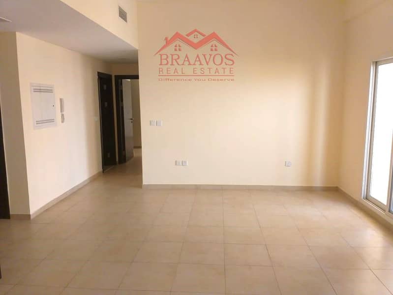 READY TO MOVE IN | SPACIOUS | WELL MAINTAINED READY TO MOVE IN | SPACIOUS | WELL MAINTAINED
