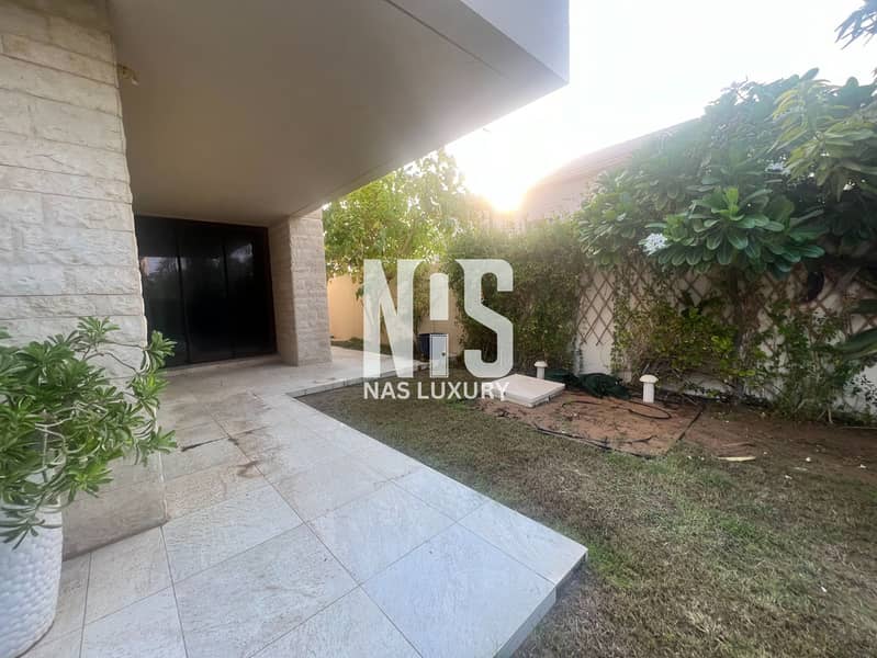 Corner Unit | Upgraded Villa | Big Plot Corner Unit | Upgraded Villa | Big Plot