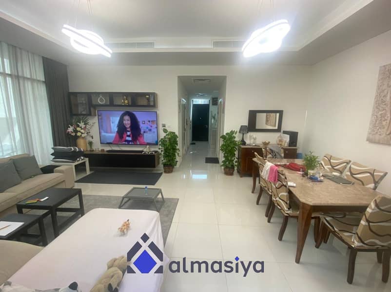 Unfurnished Corner Beautiful Villa Unfurnished Corner Beautiful Villa
