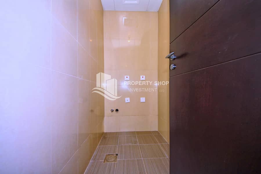 14 2-bedroom-apartment-al-reem-island-shams-abu-dhabi-sun-laundry-area. JPG