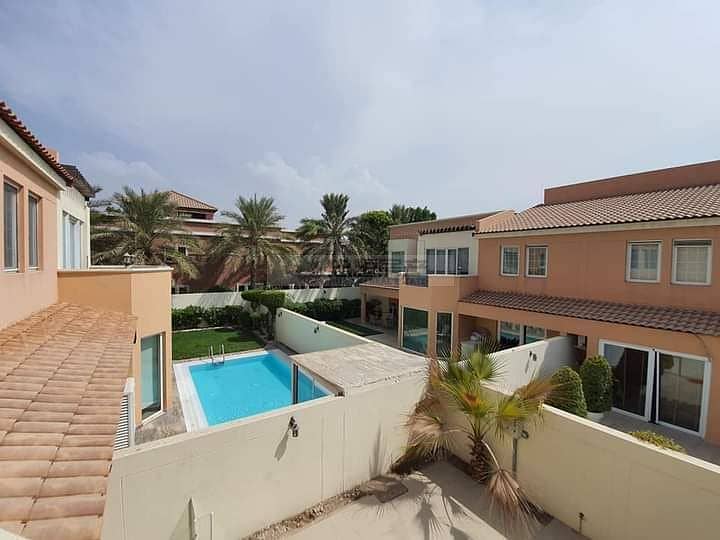 High End | Private swimming pool | Private garden | Modern finish | Renovated High End | Private swimming pool | Private garden | Modern finish | Renovated