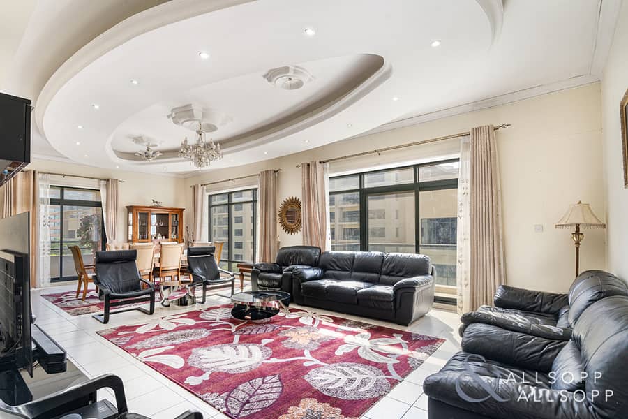 位于绿意盎然街区,阿尔加夫,阿尔加夫1号 4 卧室的公寓 3000000 AED - 7905857 位于绿意盎然街区,阿尔加夫,阿尔加夫1号 4 卧室的公寓 3000000 AED - 7905857