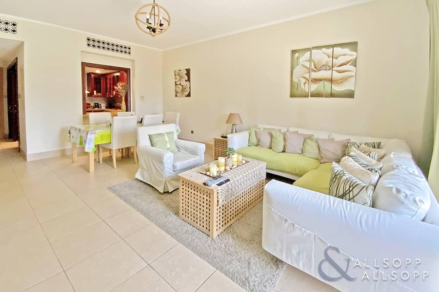 Vacant On Transfer | Old Town | Community View Vacant On Transfer | Old Town | Community View