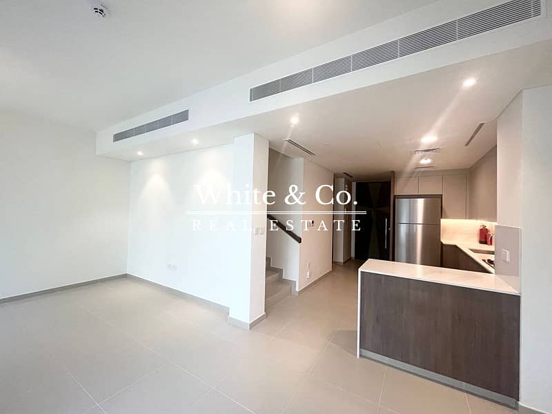 Reduced price | Spacious Townhouse | Vacant Reduced price | Spacious Townhouse | Vacant