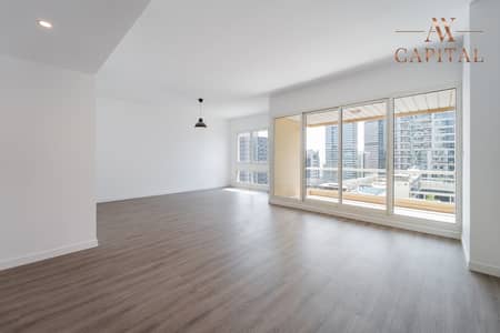 2 Bedroom Flat for Rent in Dubai Marina, Dubai - Bright and Spacious | Chiller Free | Vacant