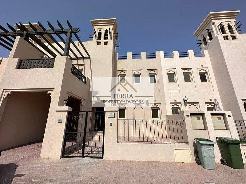Таунхаус в Аль Хамра Вилладж，Аль Хамра Вилладж Таунхаусы, 3 cпальни, 125000 AED - 7924108