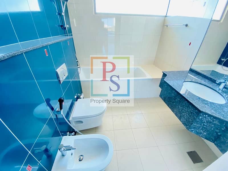 16 Luxurious Villa | Water Front| Private Yatch Parking