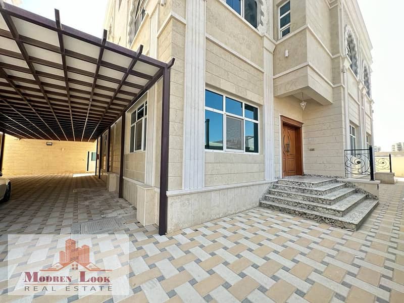 Private Entrance 3 Bedroom Hall Maid Room Separate Kitchen  3 Washroom Built In Wardrobes  in KCA