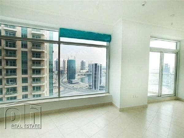 Stunning 1 Bed Apart with Downtown Views