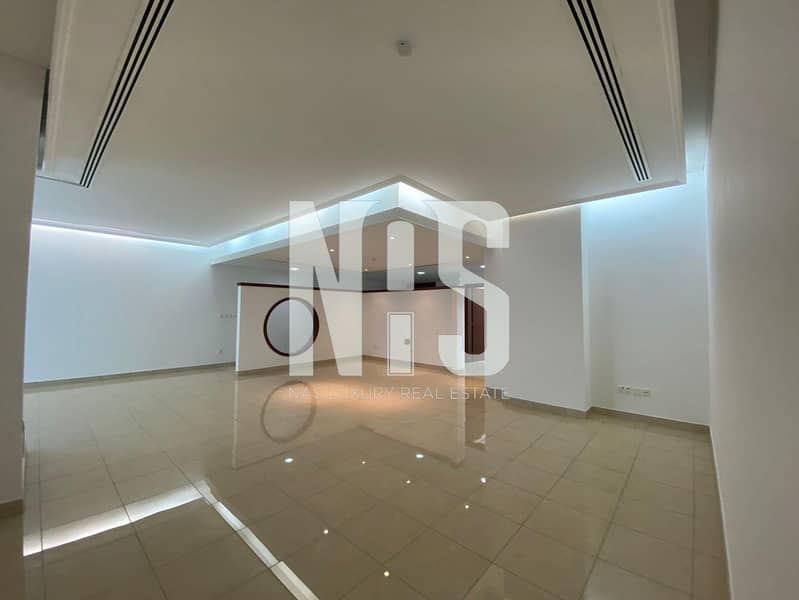 Huge 3 bedroom |Maids room | Ready to move-in Huge 3 bedroom |Maids room | Ready to move-in