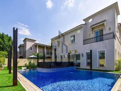 5 Bedroom Villa for Sale in Jumeirah Park, Dubai - brand new|Skyline View | High End | best price