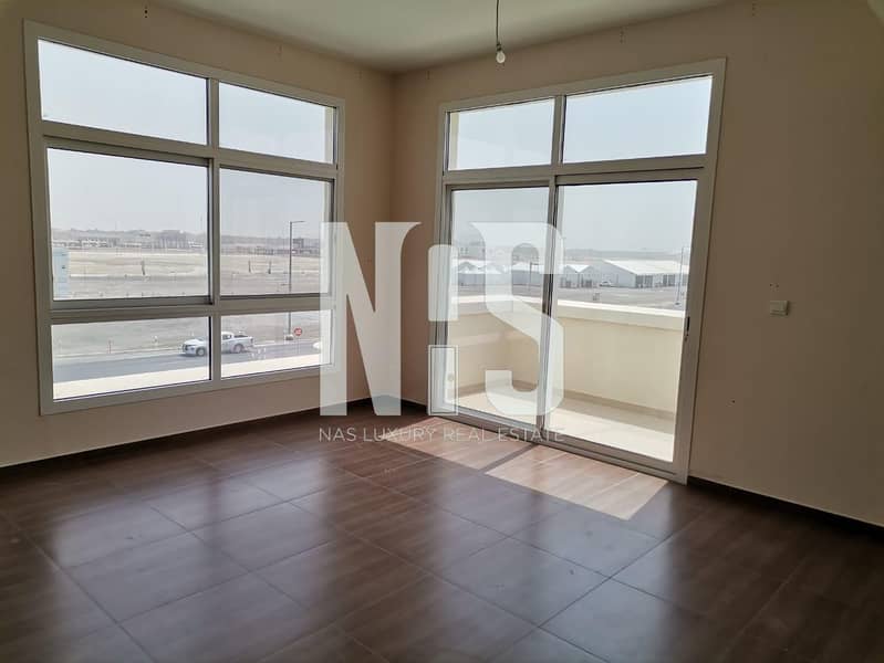 Ready to move | Well-maintained in prime location Ready to move | Well-maintained in prime location