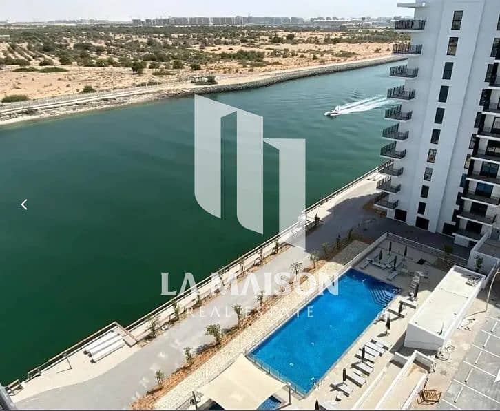 Full canal view | Amazing studio | vacant Full canal view | Amazing studio | vacant
