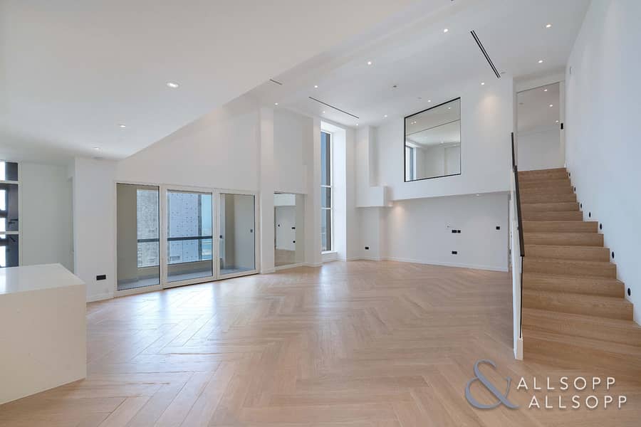 High End Duplex | Rare Layout | Sea View High End Duplex | Rare Layout | Sea View