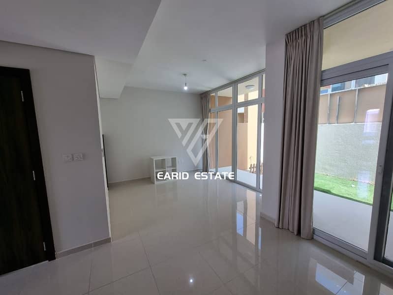 Three Bedroom | 70000 for 3 cheques | Kids Swimming Pool | Large Living Room | Middle Unit | Covered Parking | Swimming Pool Three Bedroom | 70000 for 3 cheques | Kids Swimming Pool | Large Living Room | Middle Unit | Covered Parking | Swimming Pool