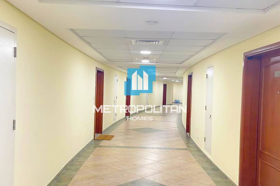 Unfurnished | Spacious Unit | Prime Location Unfurnished | Spacious Unit | Prime Location