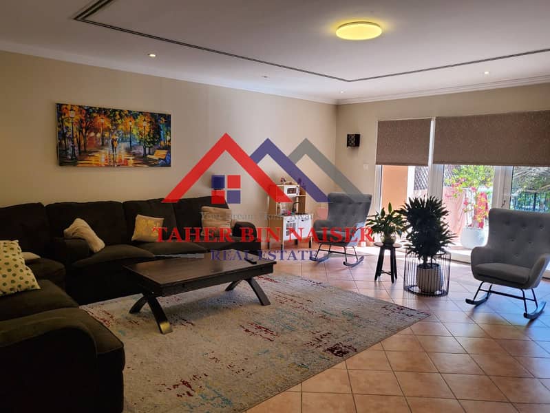 Upgraded | Park View | Townhouse Available For Rent Upgraded | Park View | Townhouse Available For Rent