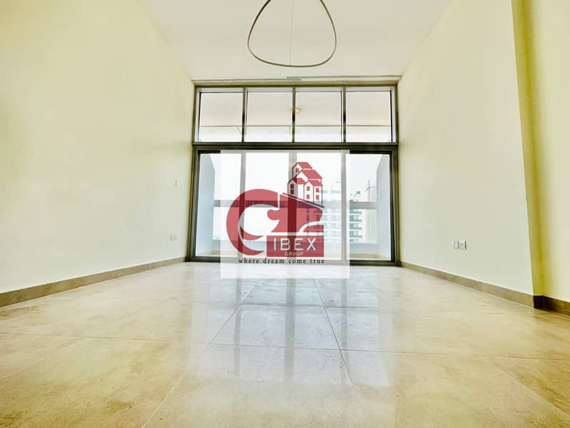 Chiller Free Lavish Huge Studio // Kitchen Appliances // Multiple Cheques // Call Now Chiller Free Lavish Huge Studio // Kitchen Appliances // Multiple Cheques // Call Now