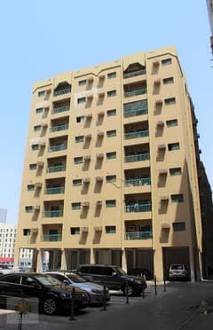 شقة في بناية الجزايري فوار،المجاز 2،المجاز 1 غرفة 27000 درهم - 4854064
