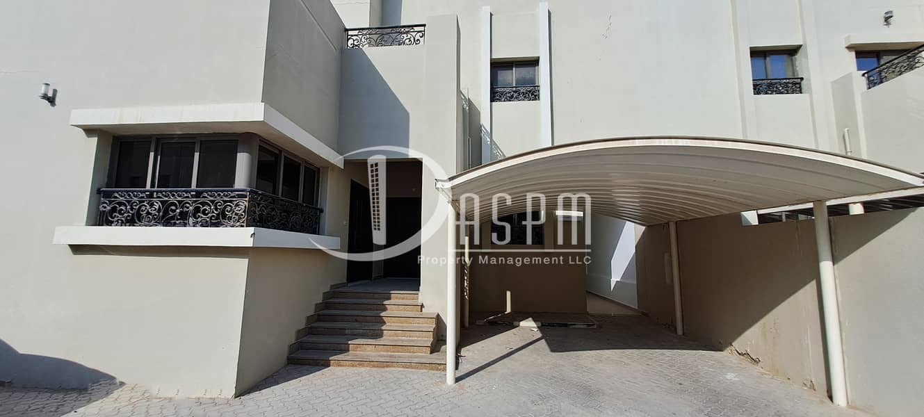 Very clean 5 beds in kca 130k! Very clean 5 beds in kca 130k!