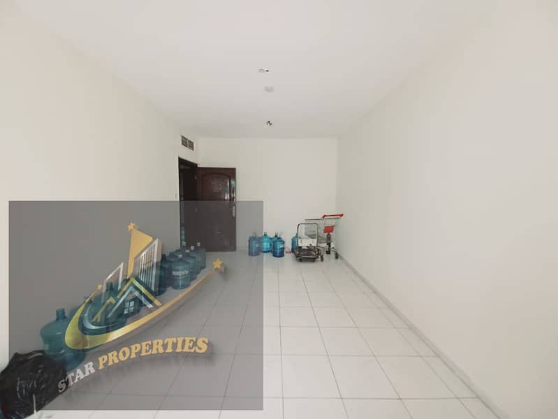 BIG OFFER !! FAMILY BUILDING // NO DEPOSIT // HUGE 1 BEDROOM HALL WITH CLOSE HALL ONLY 20K IN 6 CHQS BIG OFFER !! FAMILY BUILDING // NO DEPOSIT // HUGE 1 BEDROOM HALL WITH CLOSE HALL ONLY 20K IN 6 CHQS