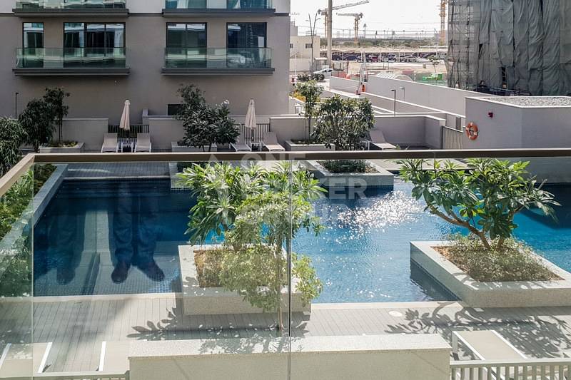 Largest 1 BR| 1095 sq ft |Full Pool view