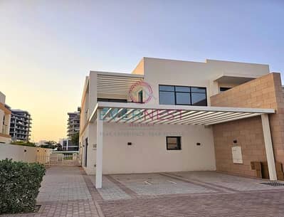 4 Bedroom Townhouse for Sale in DAMAC Hills, Dubai - Exclusive 4BR | Genuine Resale l Corner Unit