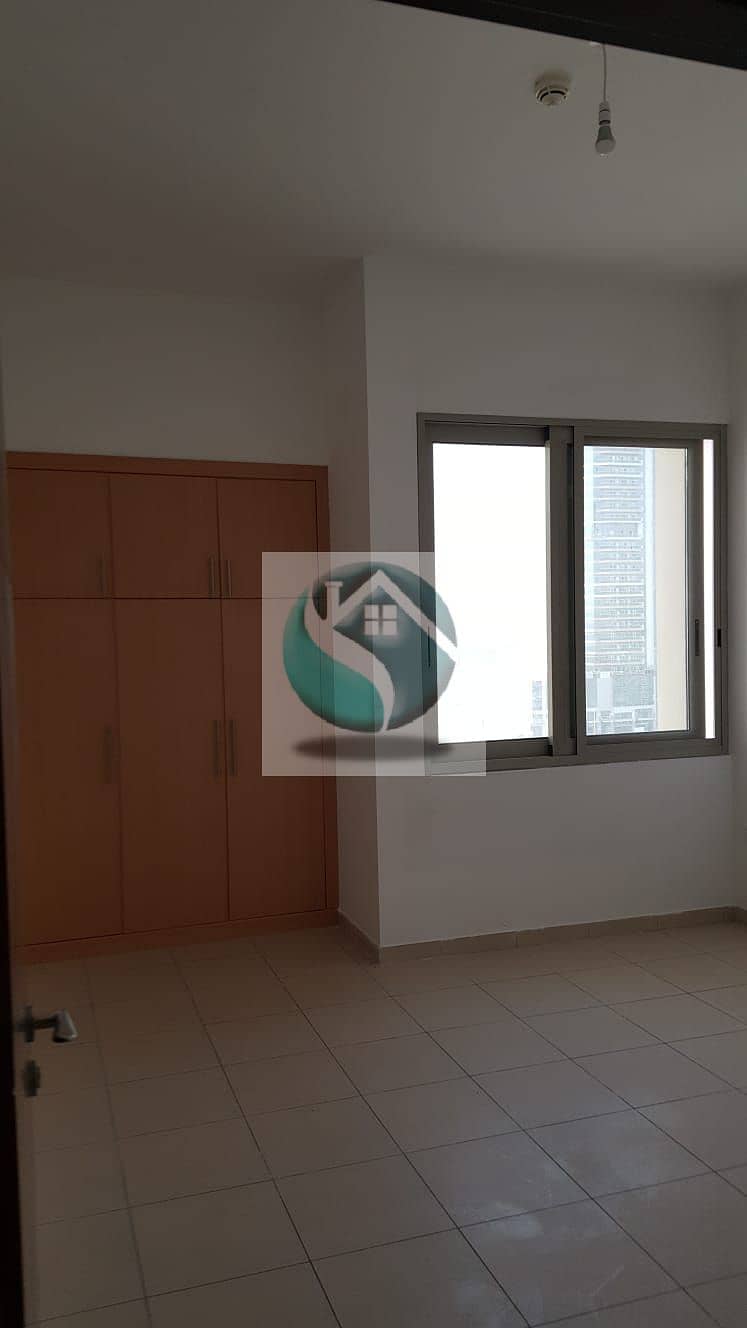 Great Deal!! Amazing Location | Stunning Apartment in Oakwood Residency Great Deal!! Amazing Location | Stunning Apartment in Oakwood Residency