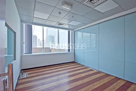 Office for Rent in Business Bay, Dubai - Fully Fitted | Great Location | DED License