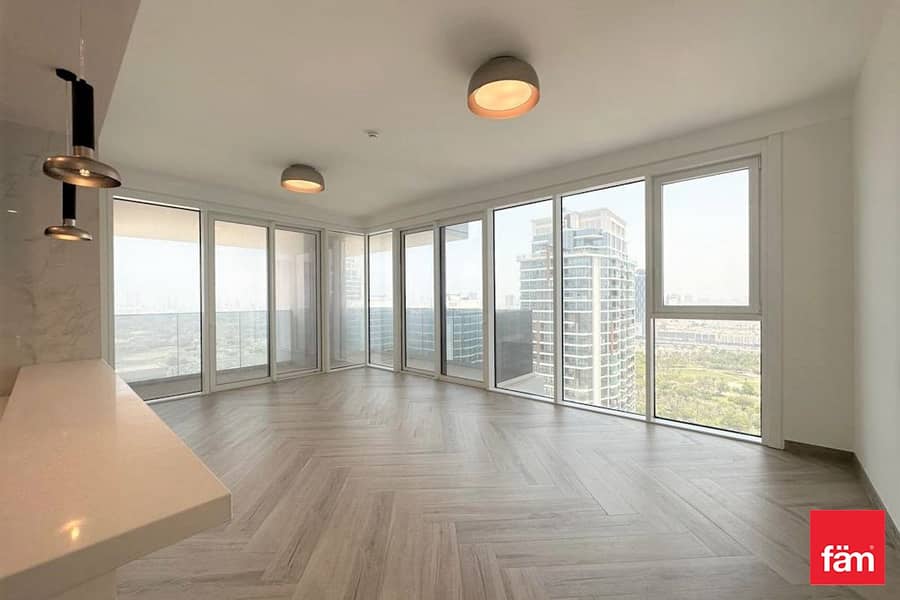 Spacious 2BR| Strategic Location | Stunning View Spacious 2BR| Strategic Location | Stunning View