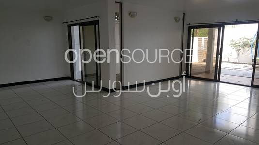 Well Maintened villa with Maidsroom+Garden in Satwa Well Maintened villa with Maidsroom+Garden in Satwa
