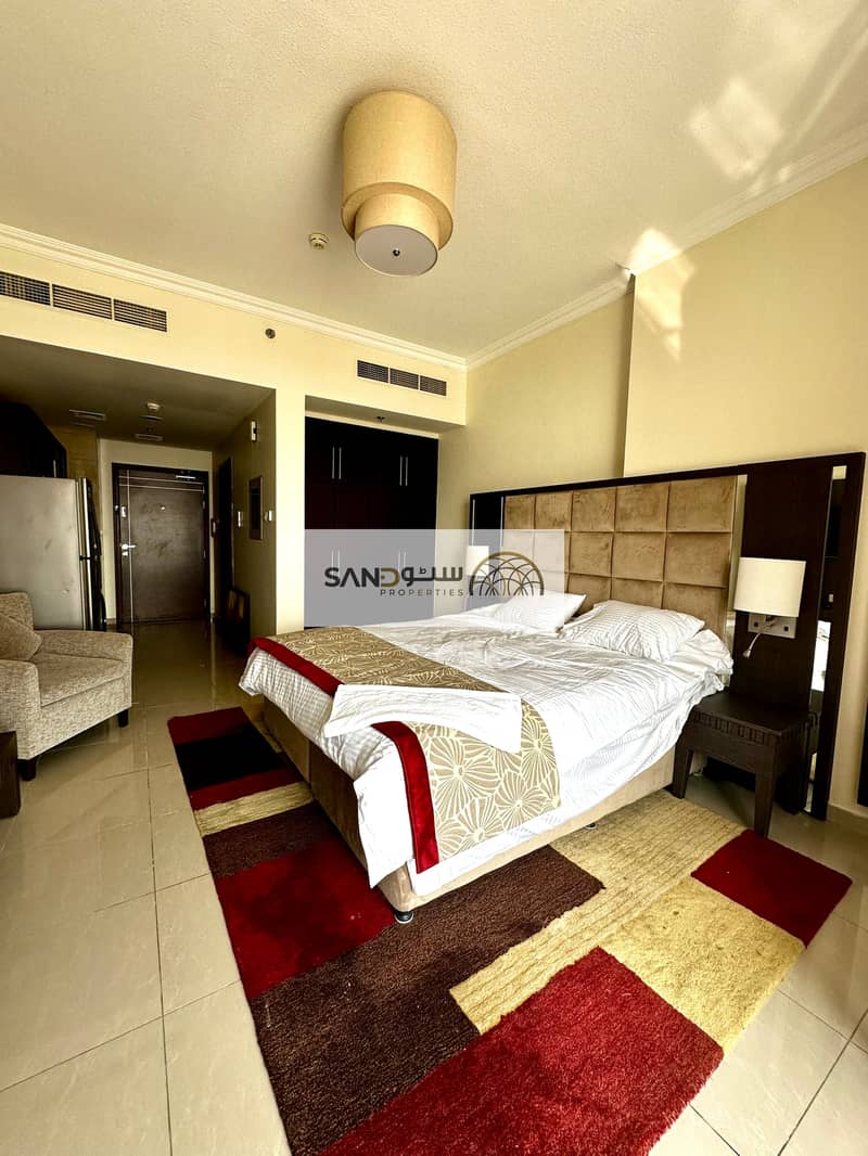 Fully Furnished Studio Fully Furnished Studio