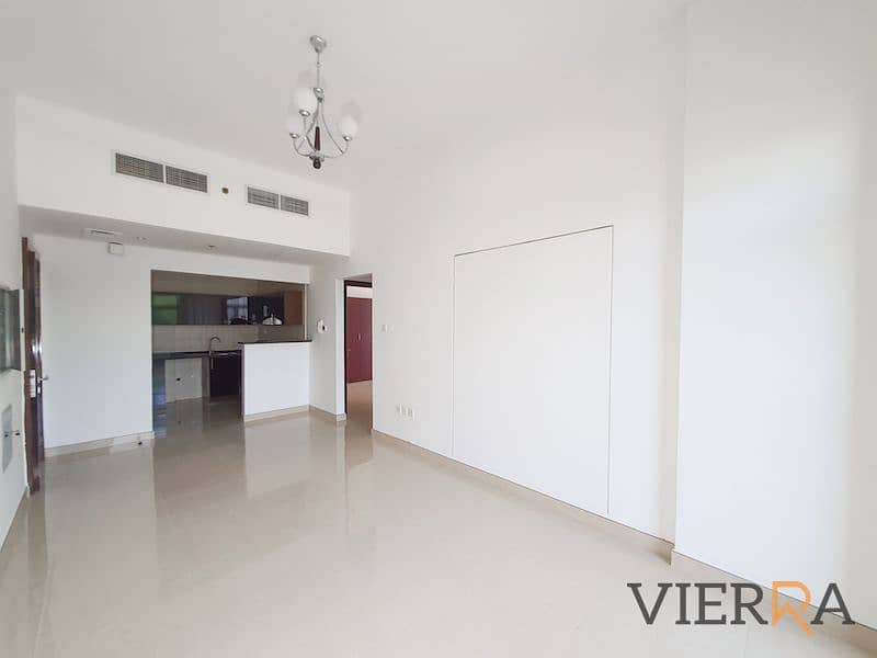 Renovated | Ready to move in | Near to Souq Extra Renovated | Ready to move in | Near to Souq Extra
