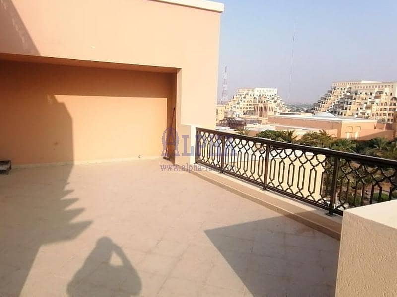 Spacious Balcony | Community and Sea View | 1 Br for Rent Spacious Balcony | Community and Sea View | 1 Br for Rent