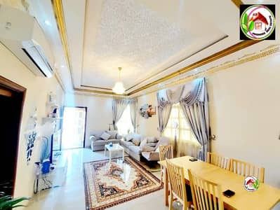 5 Bedroom Villa for Sale in Al Rawda, Ajman - Seize the opportunity to own a villa in the Rawda area with electricity and air conditioners, next to all services, at an attractive price, with high-