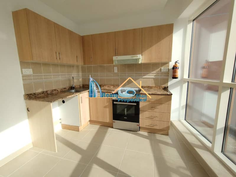 Next To Emirates Tower - Near Central Mall - In 48K Next To Emirates Tower - Near Central Mall - In 48K